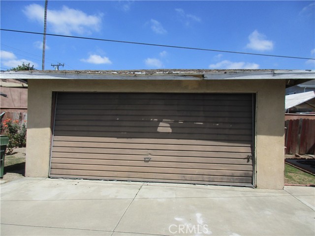 Detail Gallery Image 2 of 16 For 4120 W 147th St, Lawndale,  CA 90260 - – Beds | – Baths