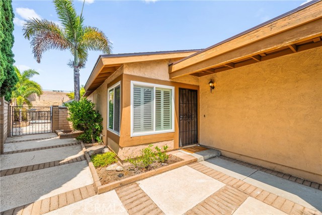 27131 La Fuente, Mission Viejo CA: https://media.crmls.org/medias/1c86e987-125e-4d74-a9af-58d79756c8b0.jpg