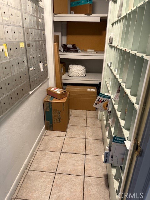 321 S San Vicente S Boulevard, Los Angeles CA: https://media.crmls.org/medias/1c871d66-42c7-440e-821c-1caca37d936f.jpg