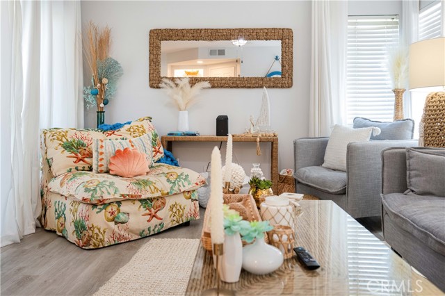 Detail Gallery Image 6 of 35 For 68 Corniche Dr #B,  Dana Point,  CA 92629 - 2 Beds | 2 Baths