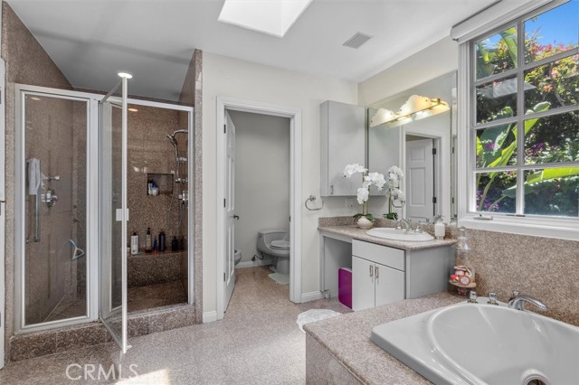 924 Via Mirada, Palos Verdes Estates CA: https://media.crmls.org/medias/1c878f3f-7f85-4426-abe7-69dd6ca140c6.jpg