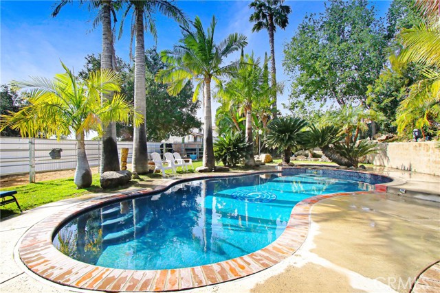 Detail Gallery Image 32 of 45 For 9111 Hidden Farm, Alta Loma,  CA 91737 - 4 Beds | 2/1 Baths