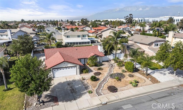 Detail Gallery Image 4 of 38 For 1124 N Sandalwood, Rialto,  CA 92376 - 3 Beds | 2 Baths