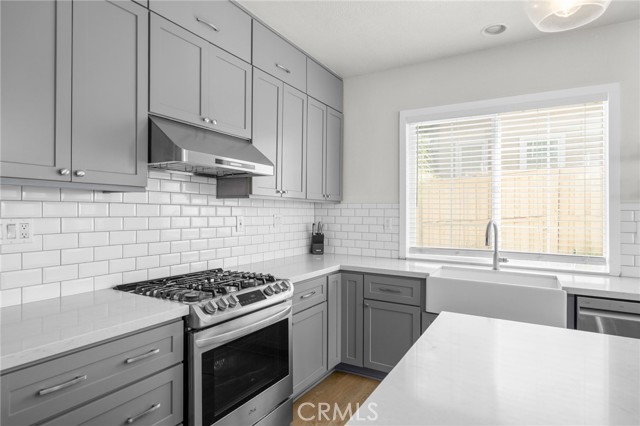 Detail Gallery Image 11 of 35 For 12 Plaza Avila, Lake Elsinore,  CA 92532 - 4 Beds | 3/1 Baths