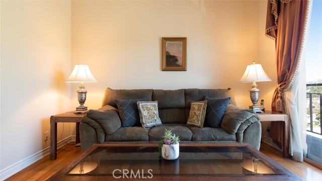 Detail Gallery Image 18 of 55 For 1155 N Brand Bld #1101,  Glendale,  CA 91202 - 3 Beds | 2 Baths