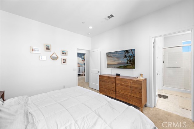 Detail Gallery Image 15 of 25 For 339 Ford Rd, Costa Mesa,  CA 92627 - 2 Beds | 2/1 Baths