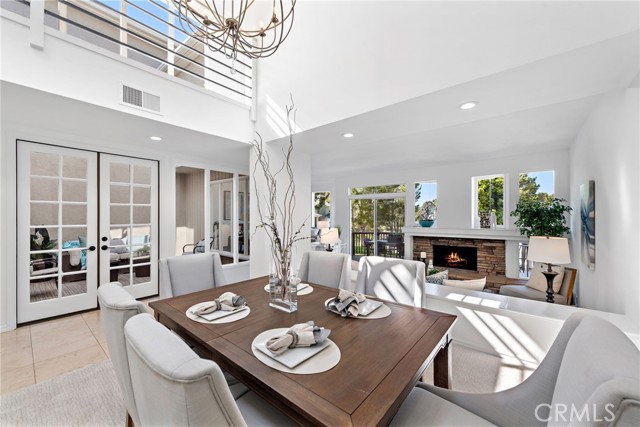 Detail Gallery Image 1 of 55 For 14 Lucerne, Newport Beach,  CA 92660 - 3 Beds | 2/1 Baths