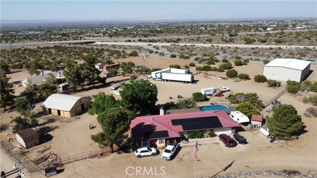 2390 Trinity Road, Pinon Hills CA: https://media.crmls.org/medias/1c889691-88e4-4e6c-8362-aa8853cee3e8.jpg