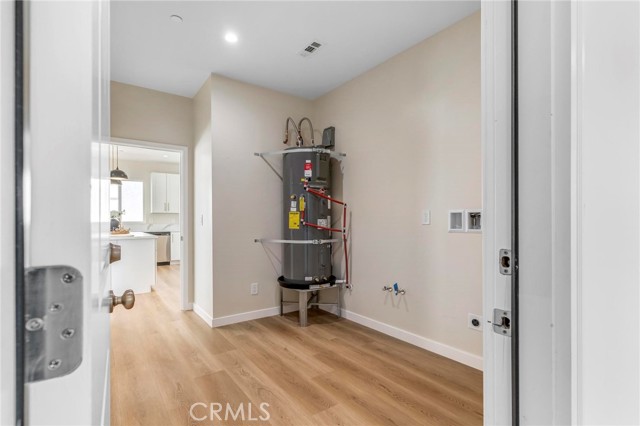 Image 17 of 50 For 26987 Lakeview Drive