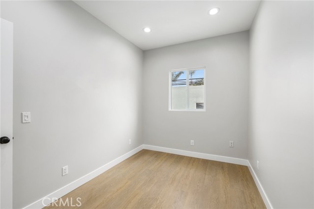 Detail Gallery Image 7 of 19 For 1221 E 1st St, Long Beach,  CA 90802 - – Beds | – Baths