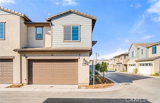 Detail Gallery Image 2 of 20 For 413 Moonflower Rd, Rancho Mission Viejo,  CA 92694 - 2 Beds | 2/1 Baths