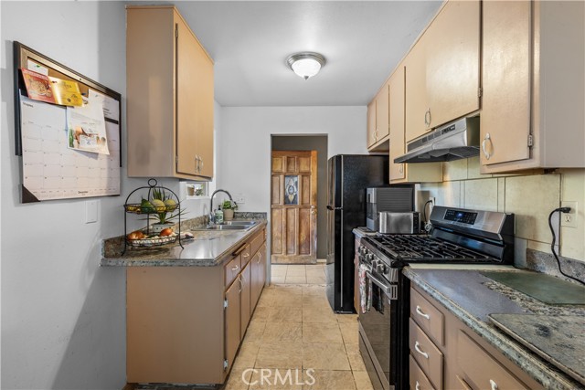 Detail Gallery Image 13 of 40 For 7415 San Bergamo Dr, Goleta,  CA 93117 - 3 Beds | 2 Baths