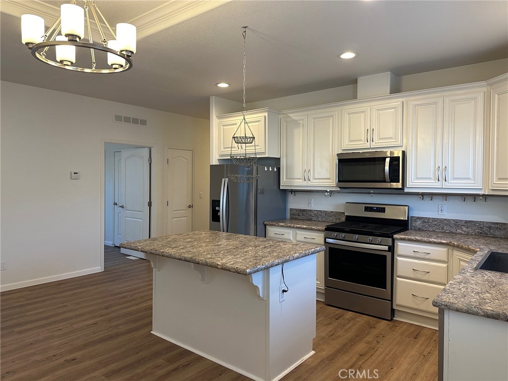 MLS #OC25227530 image #20