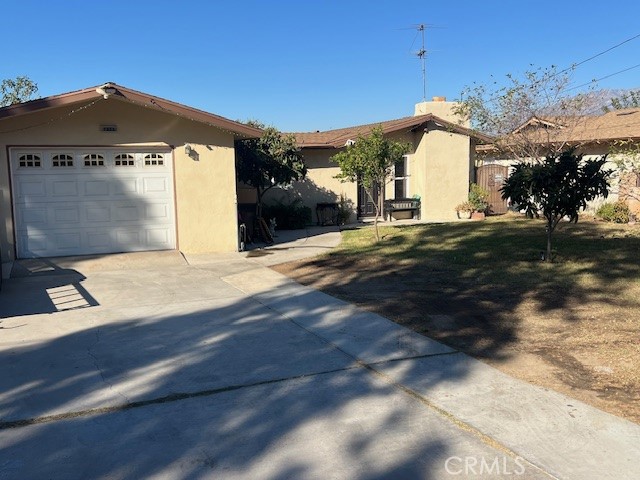 Detail Gallery Image 1 of 3 For 9230 Live Oak, Fontana,  CA 92335 - 3 Beds | 2 Baths