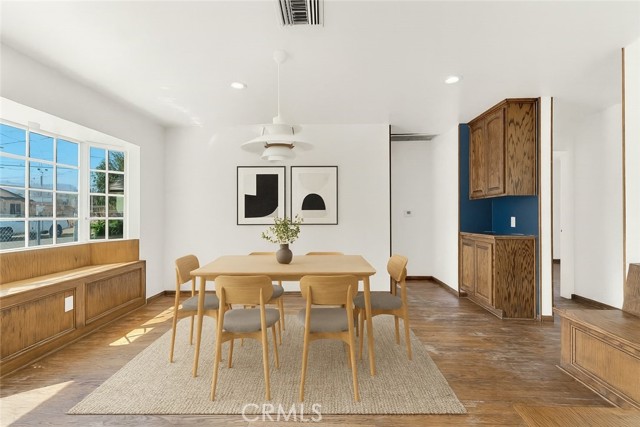 Detail Gallery Image 3 of 26 For 22319 Park St, Newhall,  CA 91321 - 3 Beds | 1/1 Baths