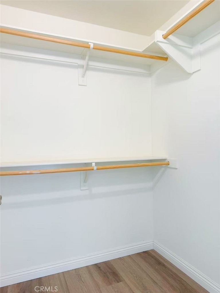 MLS #OC25094836 img 12