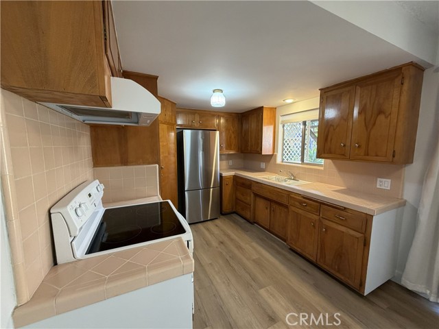 Detail Gallery Image 8 of 34 For 214 De Anza, San Gabriel,  CA 91776 - 2 Beds | 1 Baths