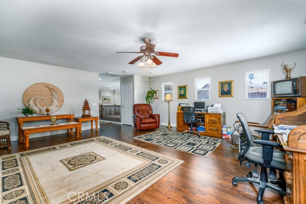 5 Ponte Brava, Lake Elsinore CA: https://media.crmls.org/medias/1c8c7d19-997f-41dc-803d-dae5381c74c0.jpg