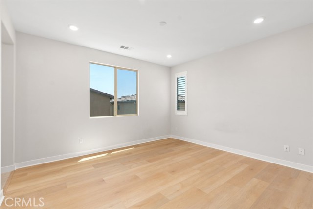 Detail Gallery Image 21 of 50 For 554 Catalonia, Lake Forest,  CA 92630 - 4 Beds | 4 Baths
