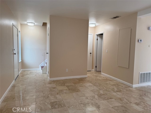 Detail Gallery Image 8 of 24 For 1115 Clark St, Riverside,  CA 92501 - 2 Beds | 1/1 Baths