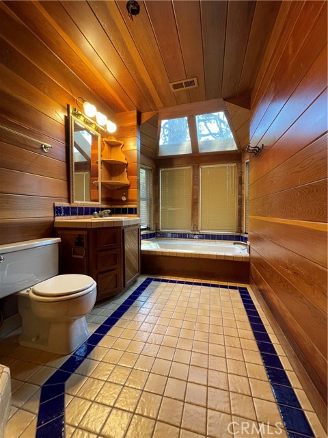 28665 Willow Road, Lake Arrowhead CA: https://media.crmls.org/medias/1c8db460-4eff-46de-b2a0-567a251f25dd.jpg