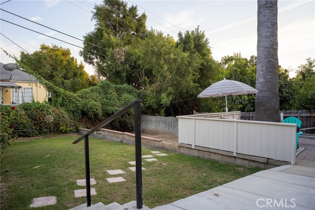 Detail Gallery Image 18 of 24 For 3728 Roderick Rd, Los Angeles,  CA 90065 - 3 Beds | 2 Baths