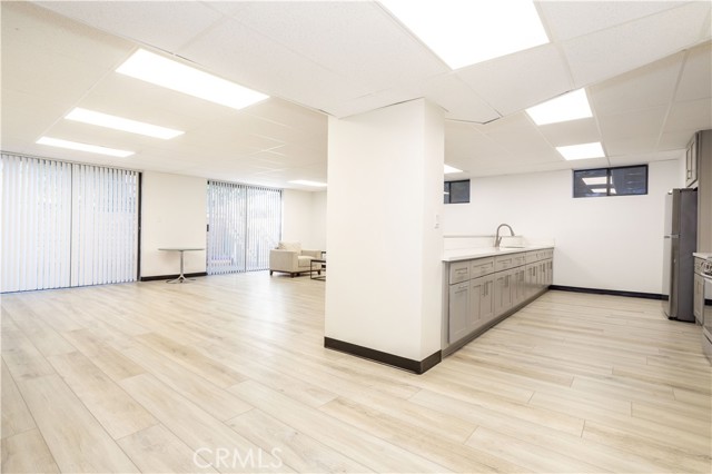 Detail Gallery Image 35 of 46 For 13331 Moorpark St #319,  Sherman Oaks,  CA 91423 - 2 Beds | 2 Baths