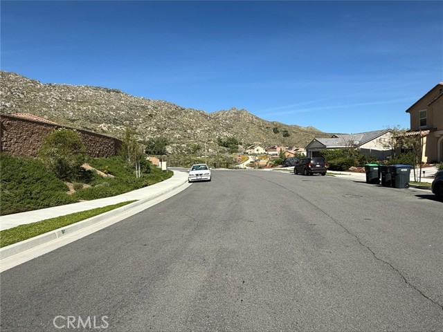 Detail Gallery Image 4 of 26 For 553 Chalakat Ct, San Jacinto,  CA 92582 - 3 Beds | 2 Baths