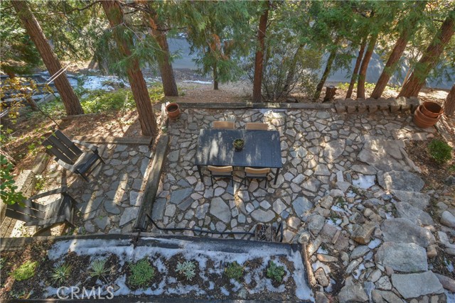 Detail Gallery Image 22 of 33 For 739 Bergschrund Dr, Crestline,  CA 92325 - 2 Beds | 3 Baths