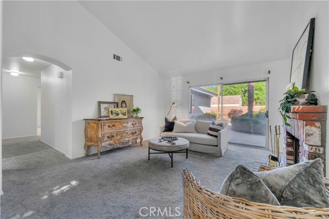 Detail Gallery Image 13 of 23 For 40432 Aster, Palmdale,  CA 93551 - 4 Beds | 2 Baths