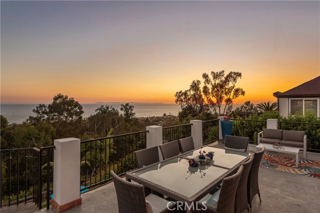 Detail Gallery Image 5 of 53 For 750 Rembrandt Dr, Laguna Beach,  CA 92651 - 3 Beds | 3/1 Baths