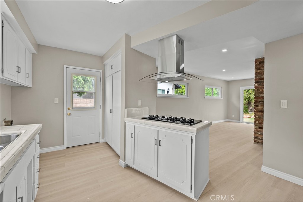MLS #SR26108327 image #6