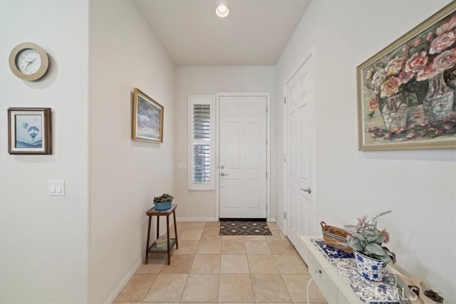 Detail Gallery Image 3 of 32 For 19484 Biltmore Rd, Apple Valley,  CA 92308 - 2 Beds | 2 Baths