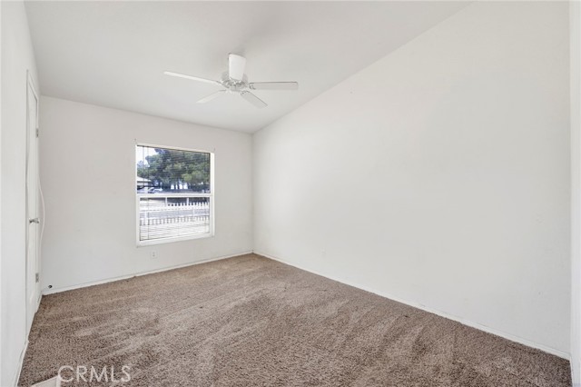 Detail Gallery Image 14 of 34 For 40151 179th St, Palmdale,  CA 93591 - 3 Beds | 2 Baths