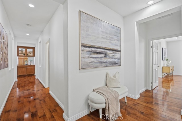 Image 28 of 60 For 2163 Summerset