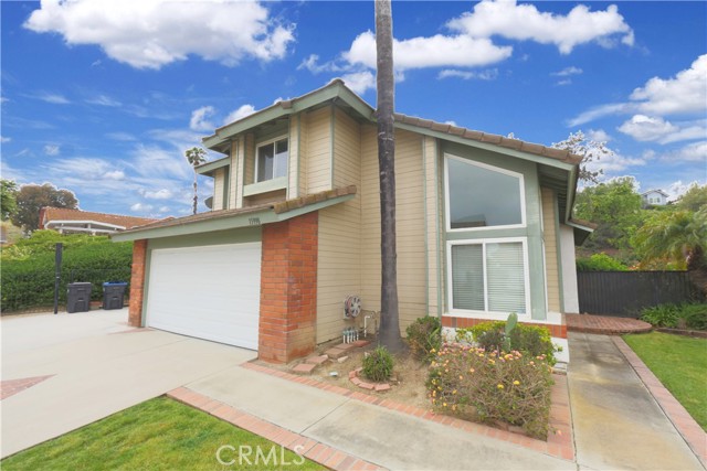 Detail Gallery Image 2 of 35 For 15998 Oak Hill Dr, Chino Hills,  CA 91709 - 4 Beds | 2/1 Baths