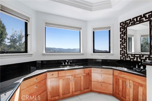 Detail Gallery Image 22 of 35 For 22204 Belleau Ct, Calabasas,  CA 91302 - 5 Beds | 4 Baths