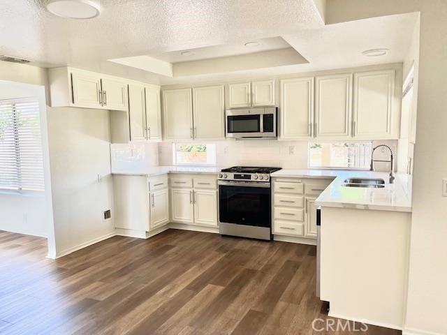 7215 Goldboro Lane, Riverside CA: https://media.crmls.org/medias/1c941a3d-17bb-4bea-80d0-4366dc91d369.jpg