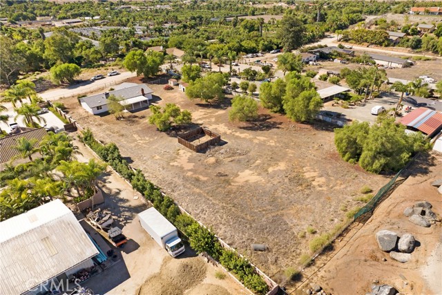 Detail Gallery Image 6 of 24 For 18920 Nandina, Riverside,  CA 92508 - 4 Beds | 2 Baths