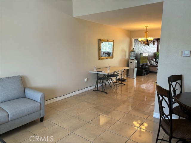 Detail Gallery Image 5 of 26 For 12358 Snapdragon St, Rancho Cucamonga,  CA 91739 - 3 Beds | 2/1 Baths