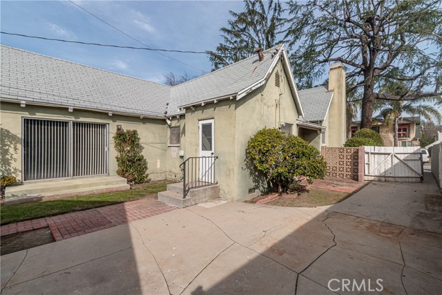 Detail Gallery Image 28 of 35 For 427 S Orchard, Burbank,  CA 91506 - 2 Beds | 1/1 Baths