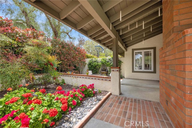 Detail Gallery Image 6 of 44 For 21421 Aliso Ct, Lake Forest,  CA 92630 - 4 Beds | 2/1 Baths
