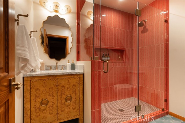 208 43rd, Manhattan Beach, California 90266, 3 Bedrooms Bedrooms, 0 ,3 BathroomsBathrooms,Residential,For Sale,43rd,0,SB26144684