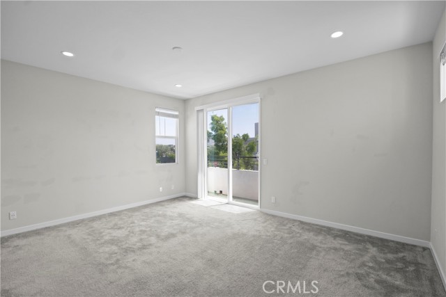 163 Stage, Irvine CA: https://media.crmls.org/medias/1c9b29c6-33e5-4d1f-a111-72bf464fc8e4.jpg