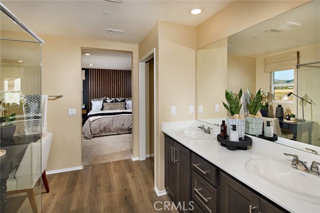Detail Gallery Image 12 of 18 For 8491 Peachwillow Ct, Jurupa Valley,  CA 92509 - 4 Beds | 2/1 Baths