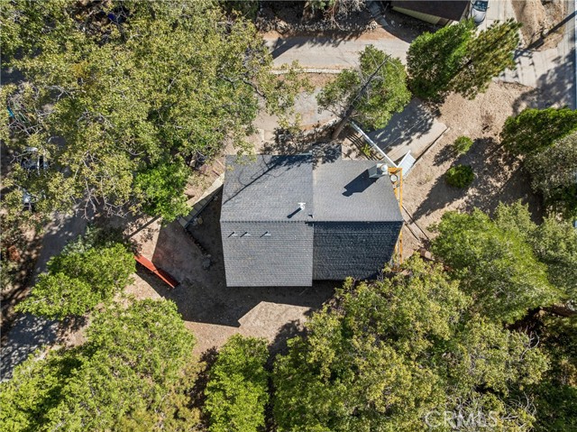 401 Grass Valley, Lake Arrowhead, CA 92352