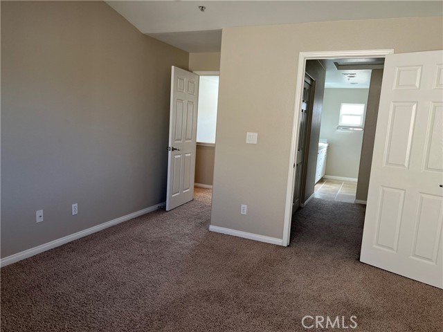 Detail Gallery Image 15 of 26 For 2826 Green River Rd #101,  Corona,  CA 92882 - 2 Beds | 2/1 Baths