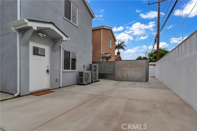 22022 Pioneer Blvd, Hawaiian Gardens CA: https://media.crmls.org/medias/1c9cd432-ce2d-49d2-9136-19c029ab0272.jpg