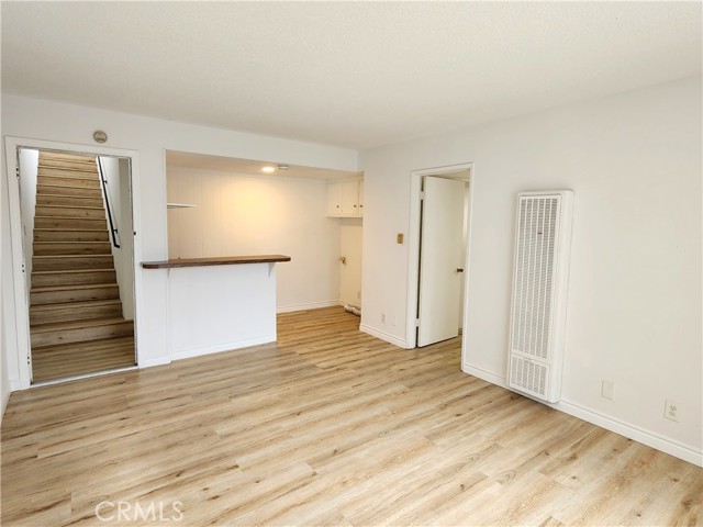 Detail Gallery Image 14 of 17 For 326 10th Place, Manhattan Beach,  CA 90266 - 3 Beds | 2 Baths