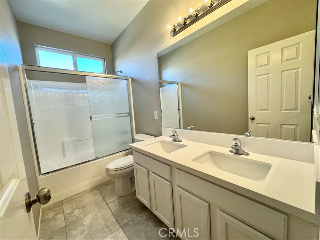 Detail Gallery Image 12 of 24 For 13232 Newport St, Hesperia,  CA 92344 - 4 Beds | 2 Baths